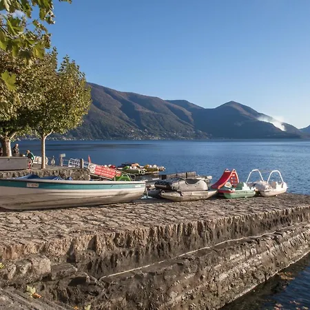 City Lake Apartment Locarno